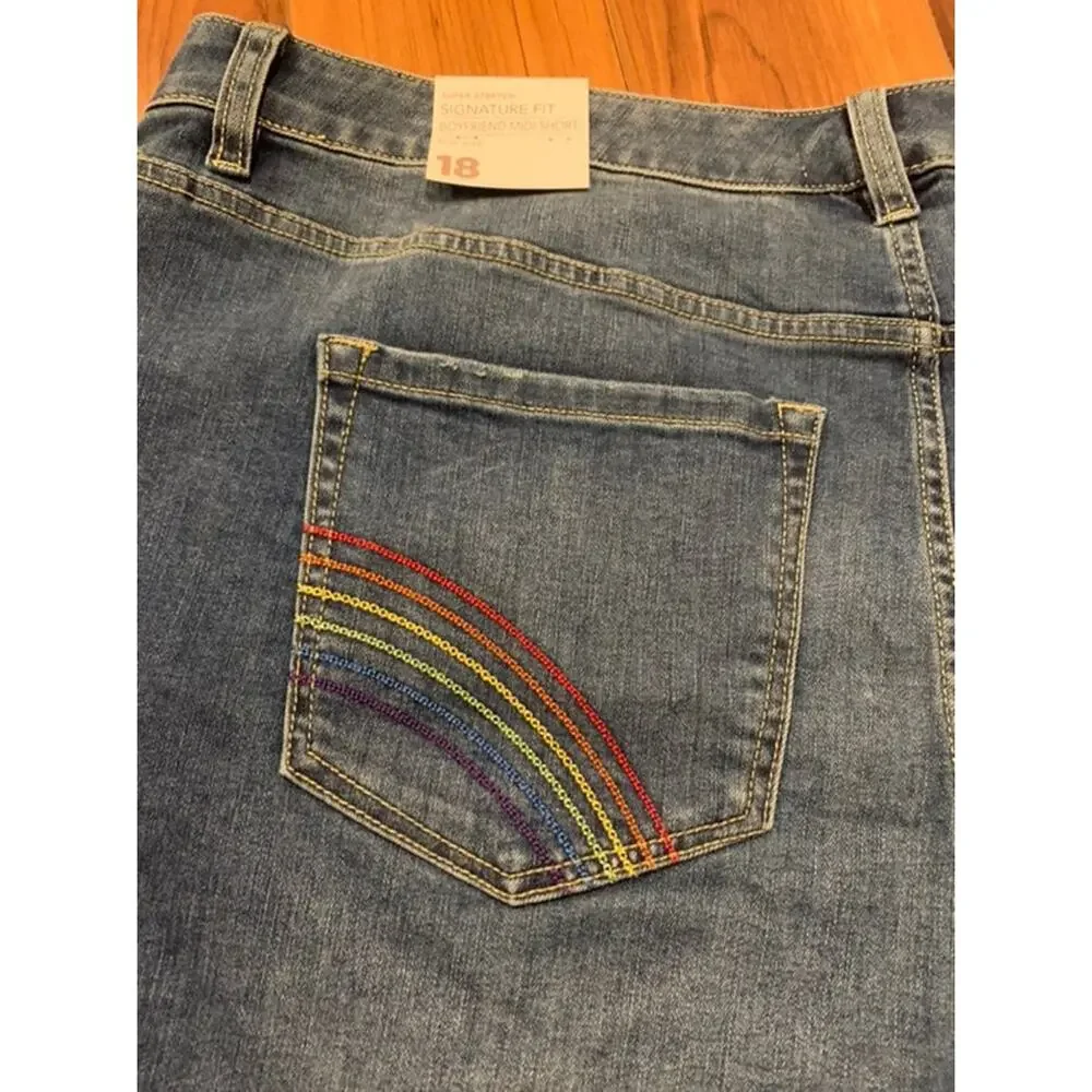 NWT Lane Bryant Embroidered Boyfriend Midi Short Mid Rise 22